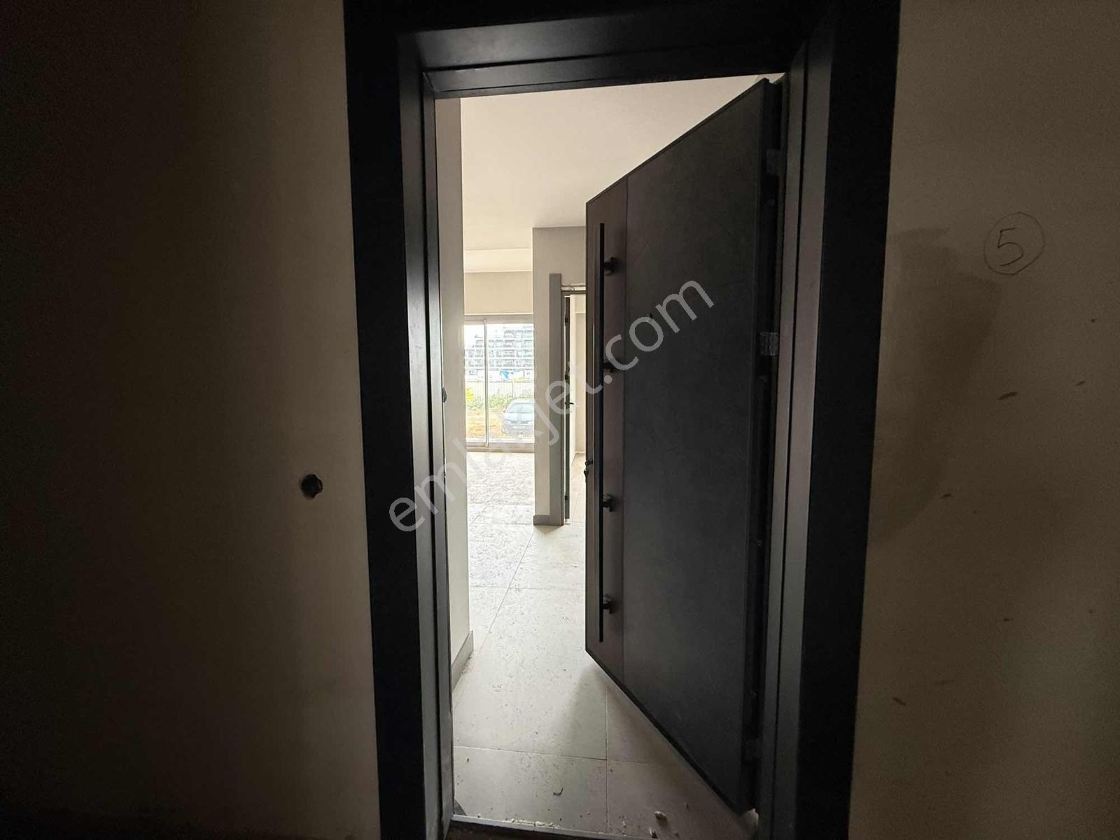 Altıntaş Ta Lüks Site De Geniş 1+1 Daire - Görsel 19