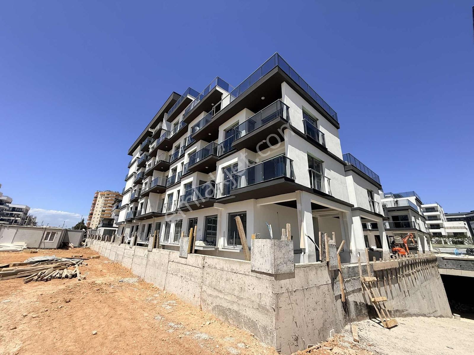 Altıntaş Ta Lüks Site De Geniş 1+1 Daire - Görsel 5