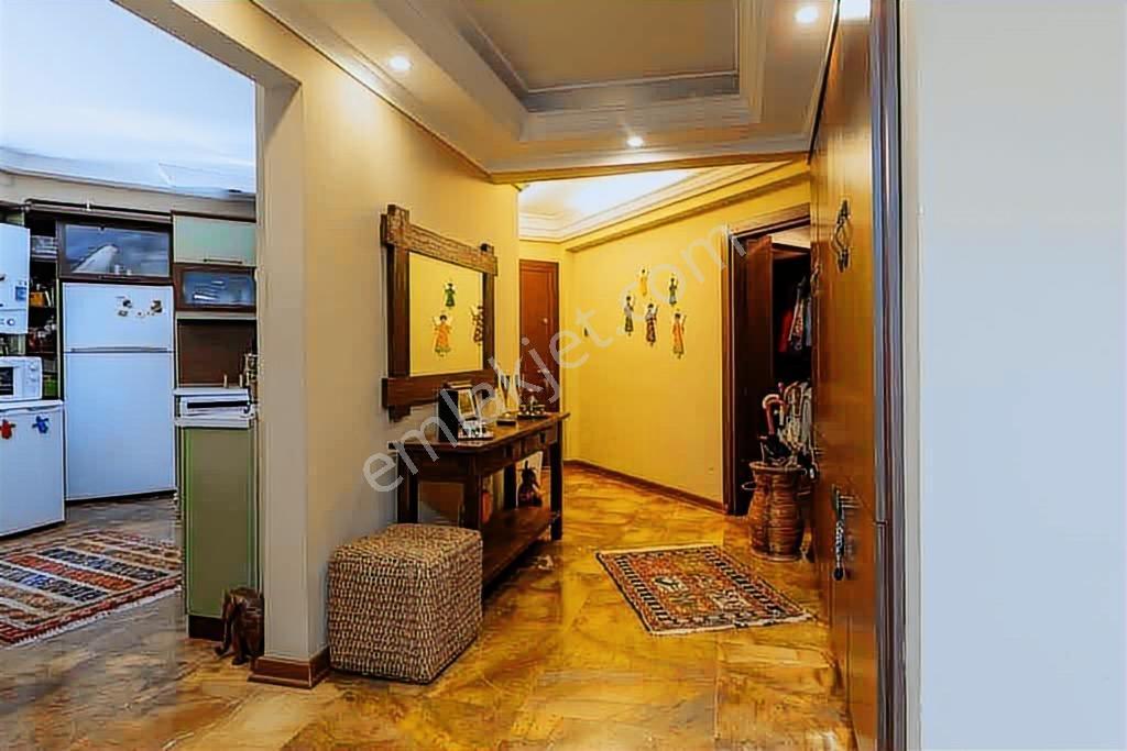 Çağlayan Da Site /denize 2.parsel Asansör Ve Doğalgaz/3+1 Daire - Görsel 26