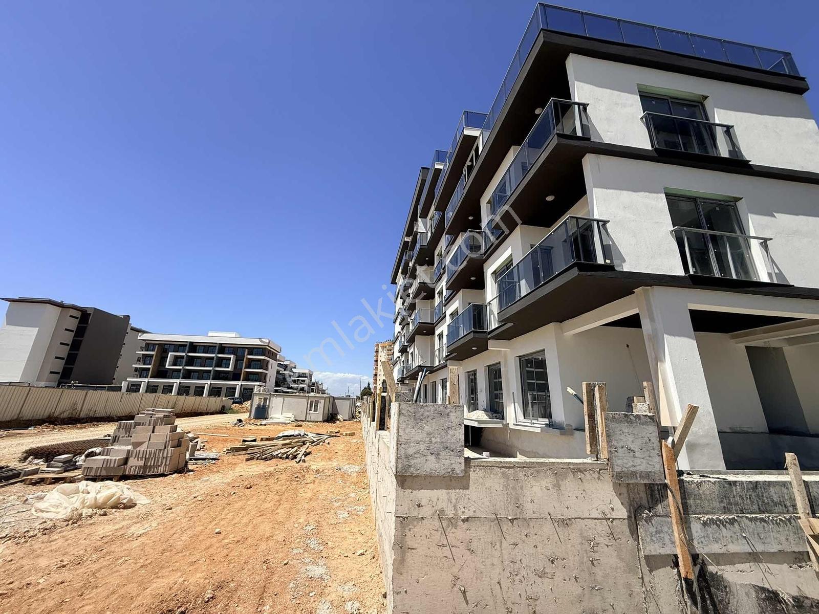 Altıntaş 40 Lık Yola Yakın Lüks Proje De Ebebeyn Banyolu 2+1 - Görsel 9