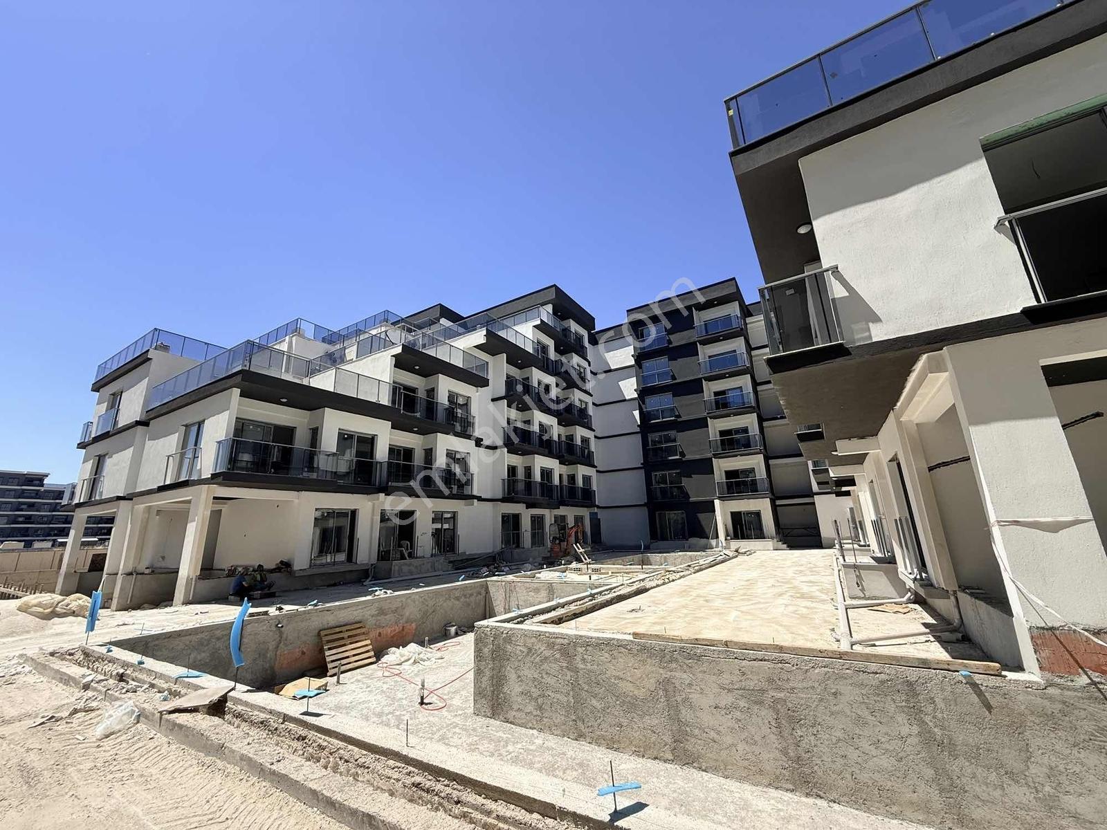 Altıntaş 40 Lık Yola Yakın Lüks Proje De Ebebeyn Banyolu 2+1 - Görsel 15