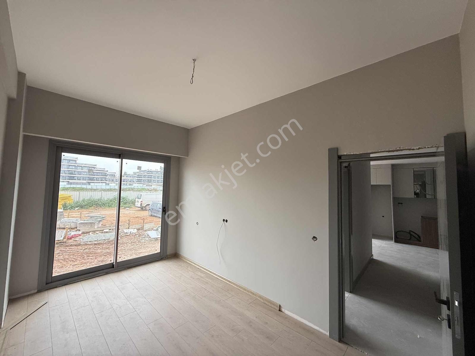 Altıntaş 40 Lık Yola Yakın Lüks Proje De Ebebeyn Banyolu 2+1 - Görsel 20