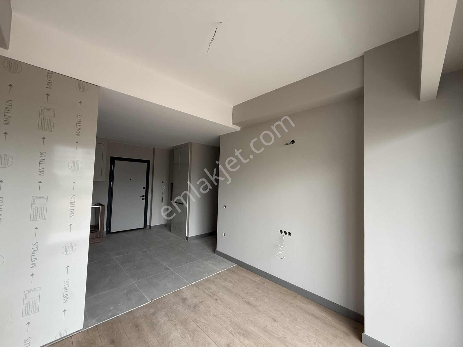 Altıntaş 40 Lık Yola Yakın Lüks Proje De Ebebeyn Banyolu 2+1 - Görsel 21
