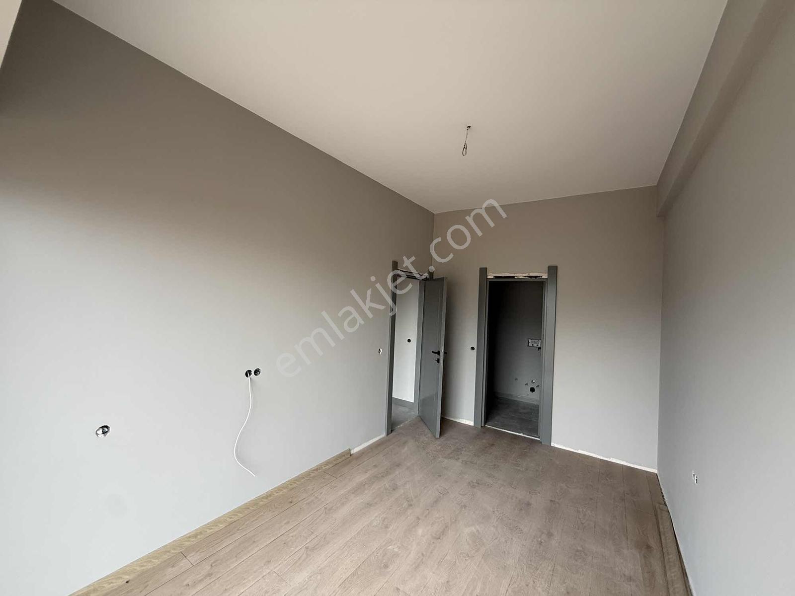 Altıntaş 40 Lık Yola Yakın Lüks Proje De Ebebeyn Banyolu 2+1 - Görsel 22