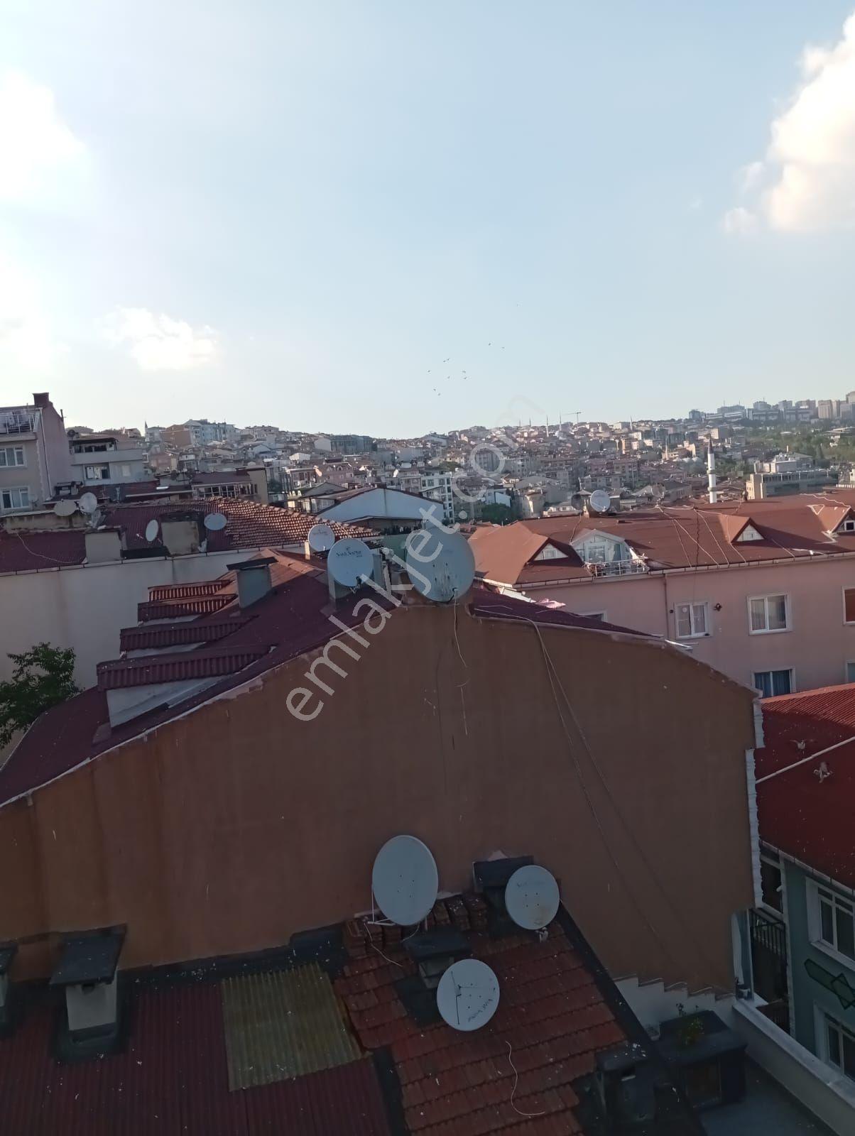 Beyoğlu Kasımpaşa Nalıncı Yokuşu'nda Kiralık 3+1, 120m2, 5.kat (asansör Yok) - Sözgen'den - 287k- - Görsel 35
