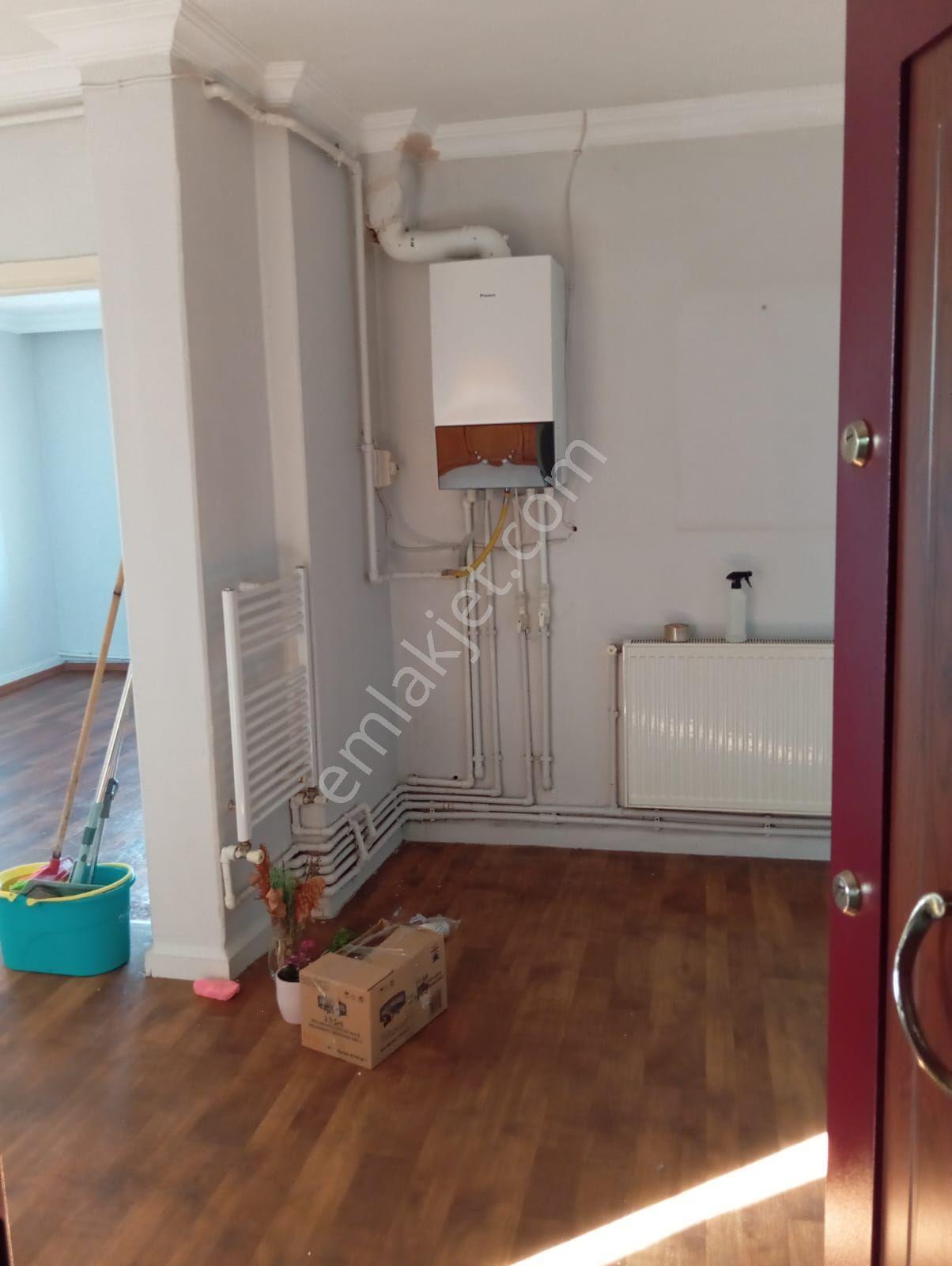 Beyoğlu Kasımpaşa Nalıncı Yokuşu'nda Kiralık 3+1, 120m2, 5.kat (asansör Yok) - Sözgen'den - 287k- - Görsel 21