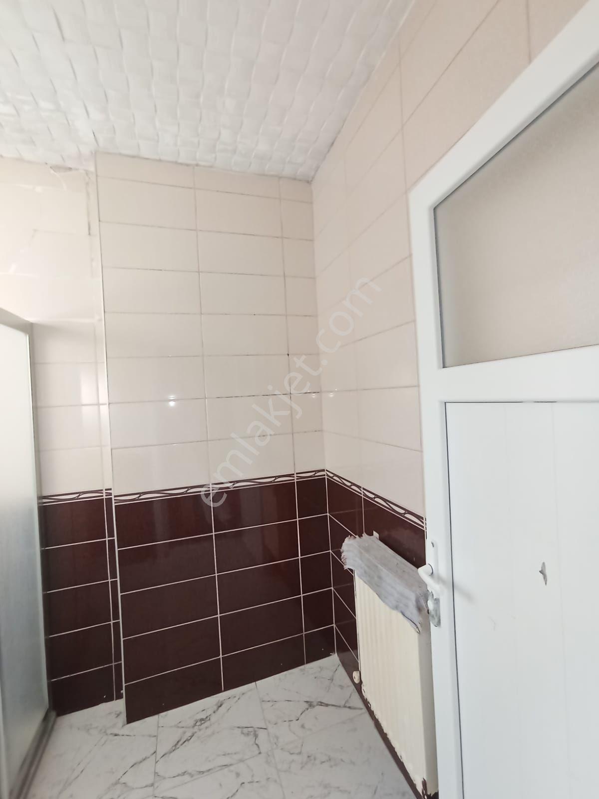 Beyoğlu Kasımpaşa Nalıncı Yokuşu'nda Kiralık 3+1, 120m2, 5.kat (asansör Yok) - Sözgen'den - 287k- - Görsel 25
