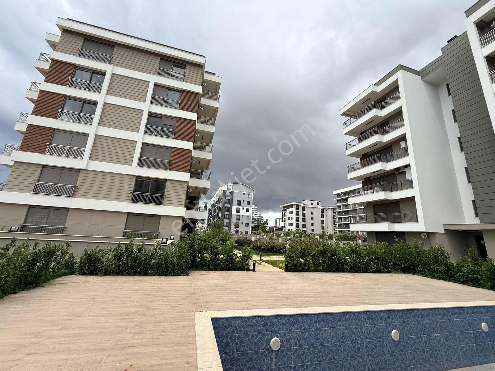 Altıntaş Da Kapalı Otopark/ebebeyn Banyolu Kiralık 2+1 - Görsel 22