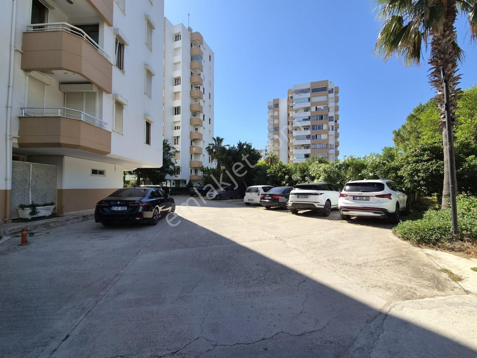 Çağlayan Eski Lara Yoluna 2.parsel Deniz Manzaralı Arakat Daire - Görsel 16