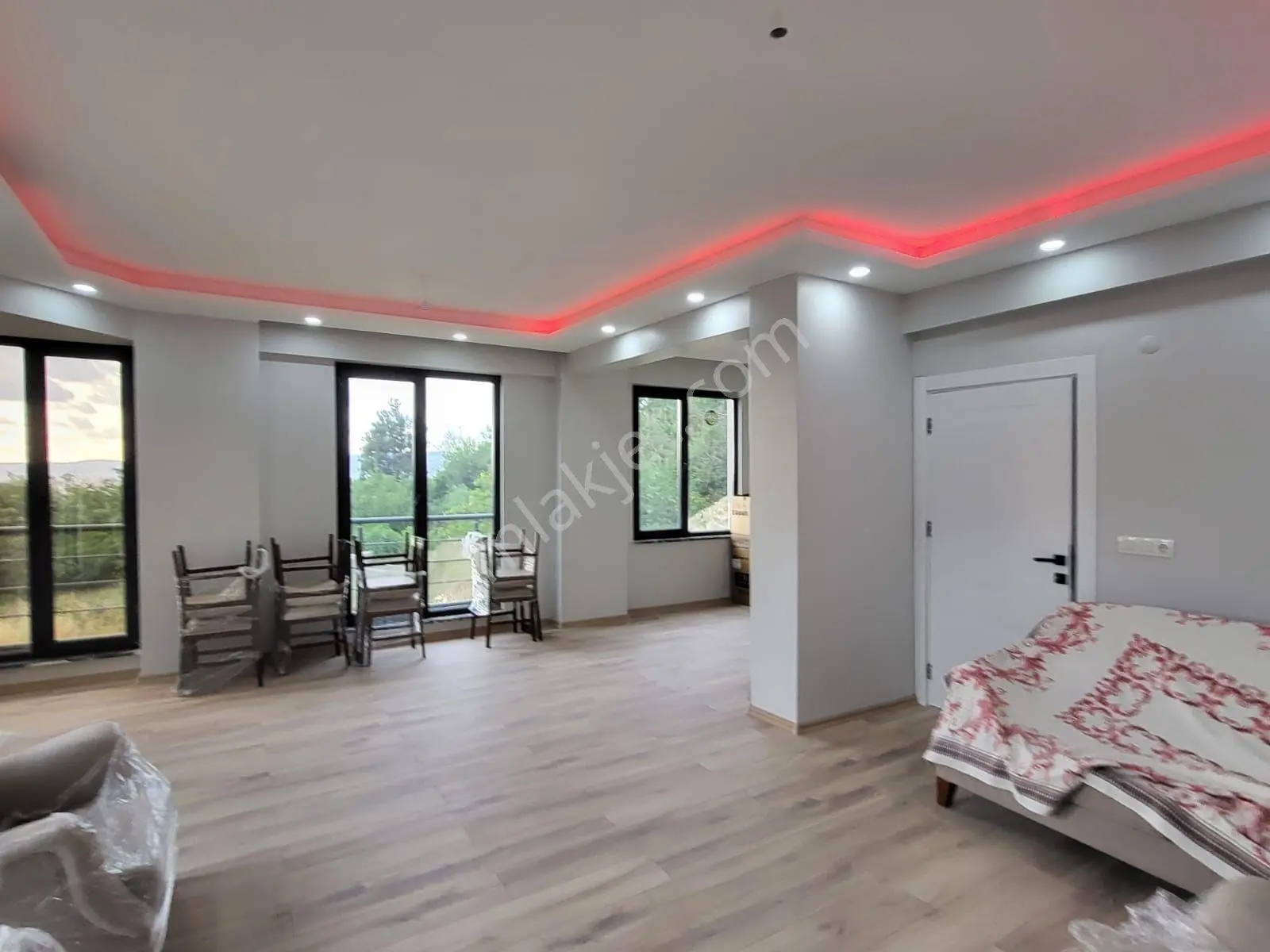 Karamürsel Ereğlide Sıfır Binada Sıfır Kiralık Daire - Görsel 4