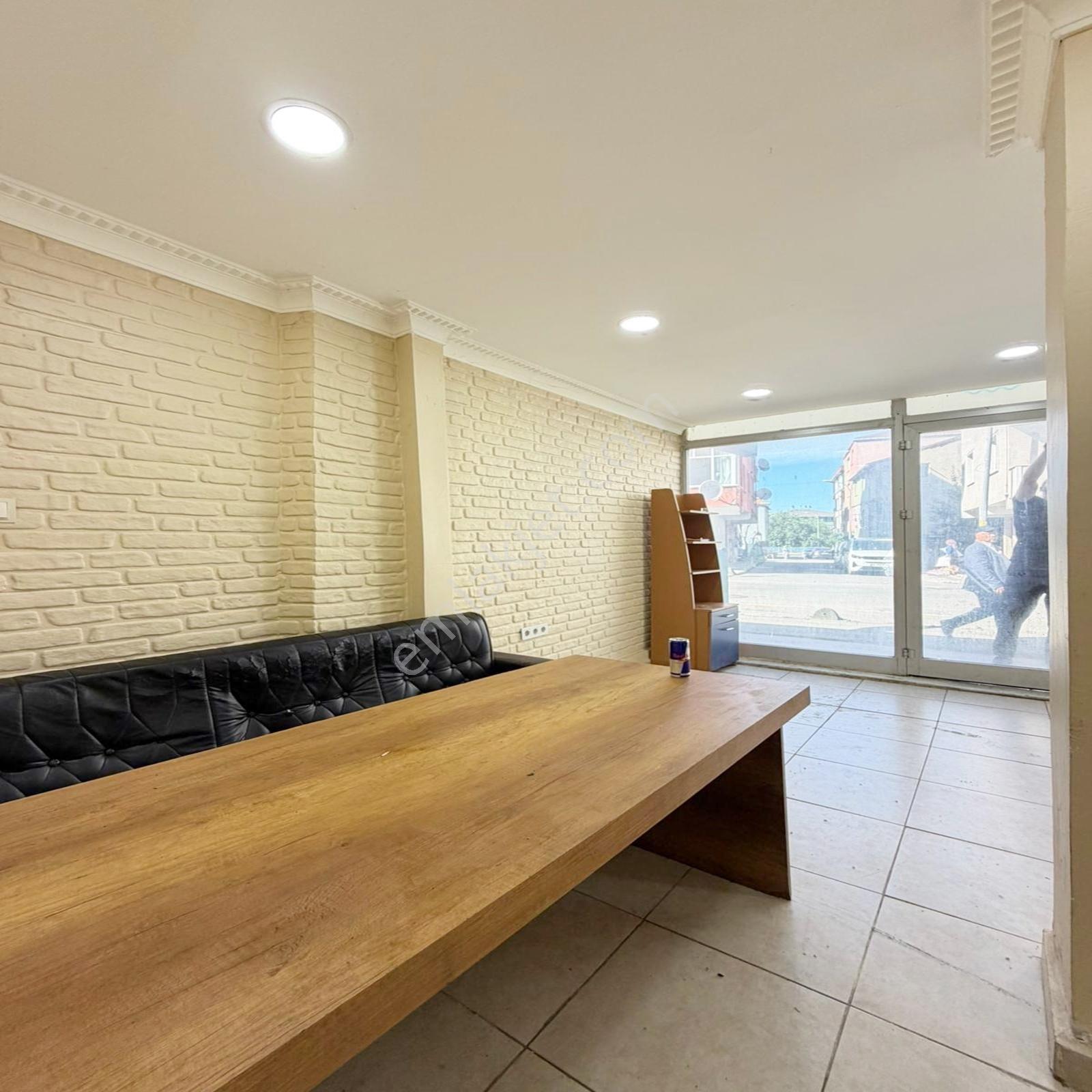 Çekmeköy Yapı Gayrimenkul'den Cadde Üstü Kiralık Dükkan !! - Görsel 11