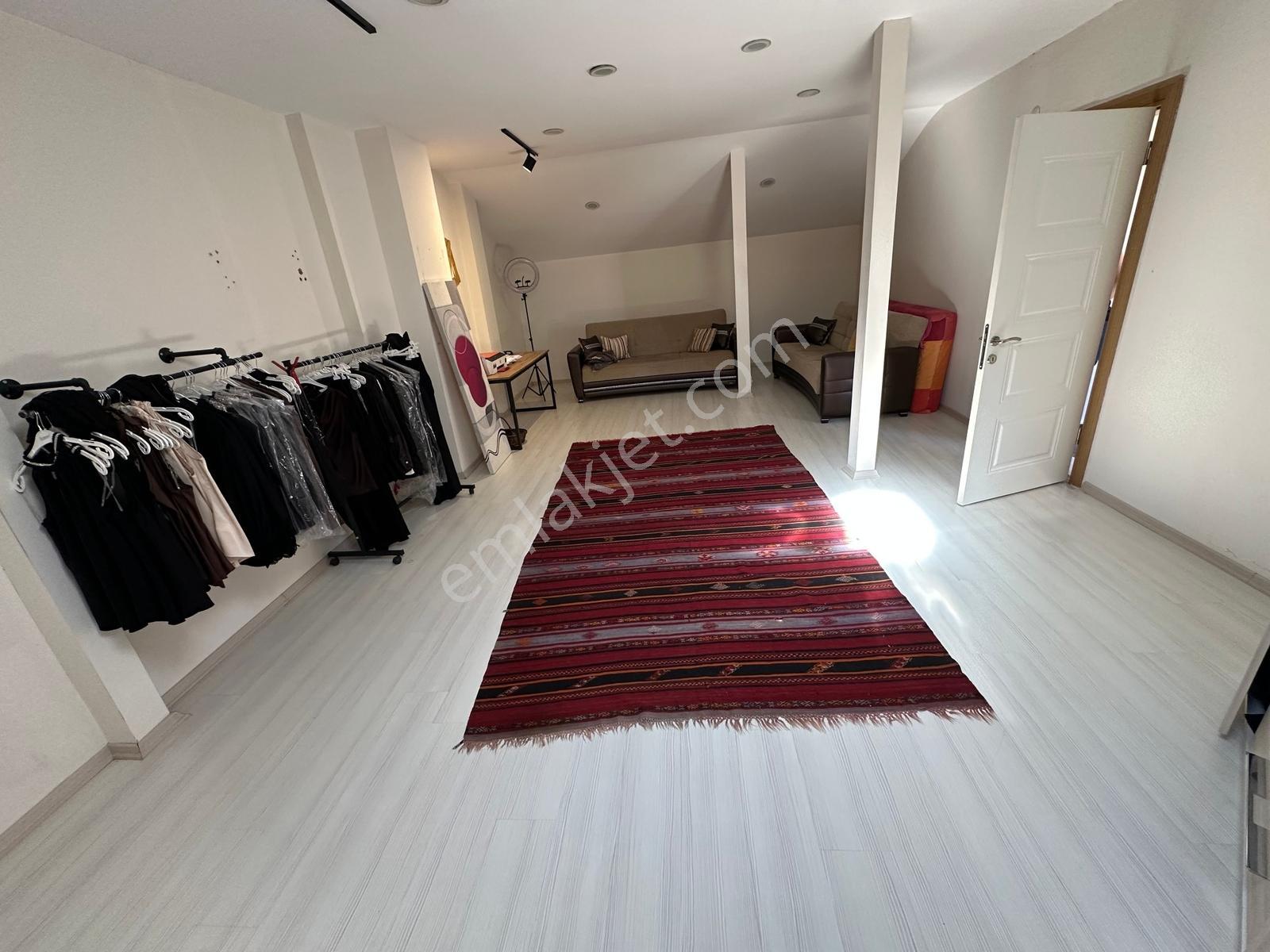Hedef Emlak'tan Eğriköprü'de Satılık Ultra Lux Site İçi Villa - Görsel 33