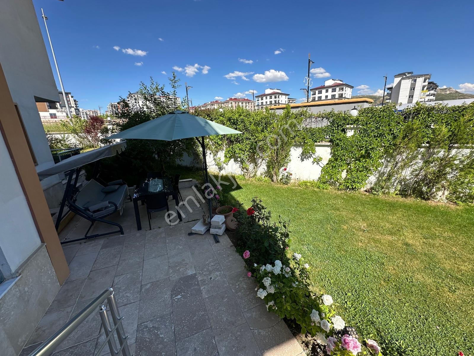 Hedef Emlak'tan Eğriköprü'de Satılık Ultra Lux Site İçi Villa - Görsel 5