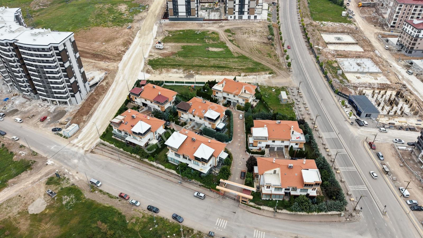 Hedef Emlak'tan Eğriköprü'de Satılık Ultra Lux Site İçi Villa - Görsel 13