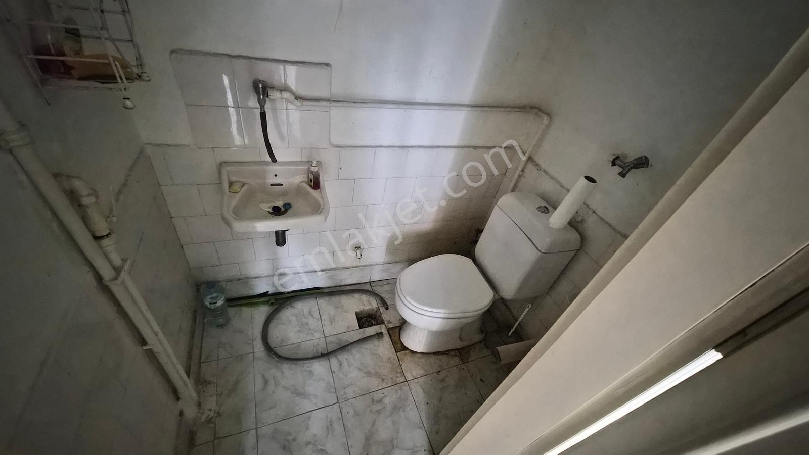Abidin Paşada 2. Katta 3+1 Full Yapılı Kiralık Daire - Görsel 8