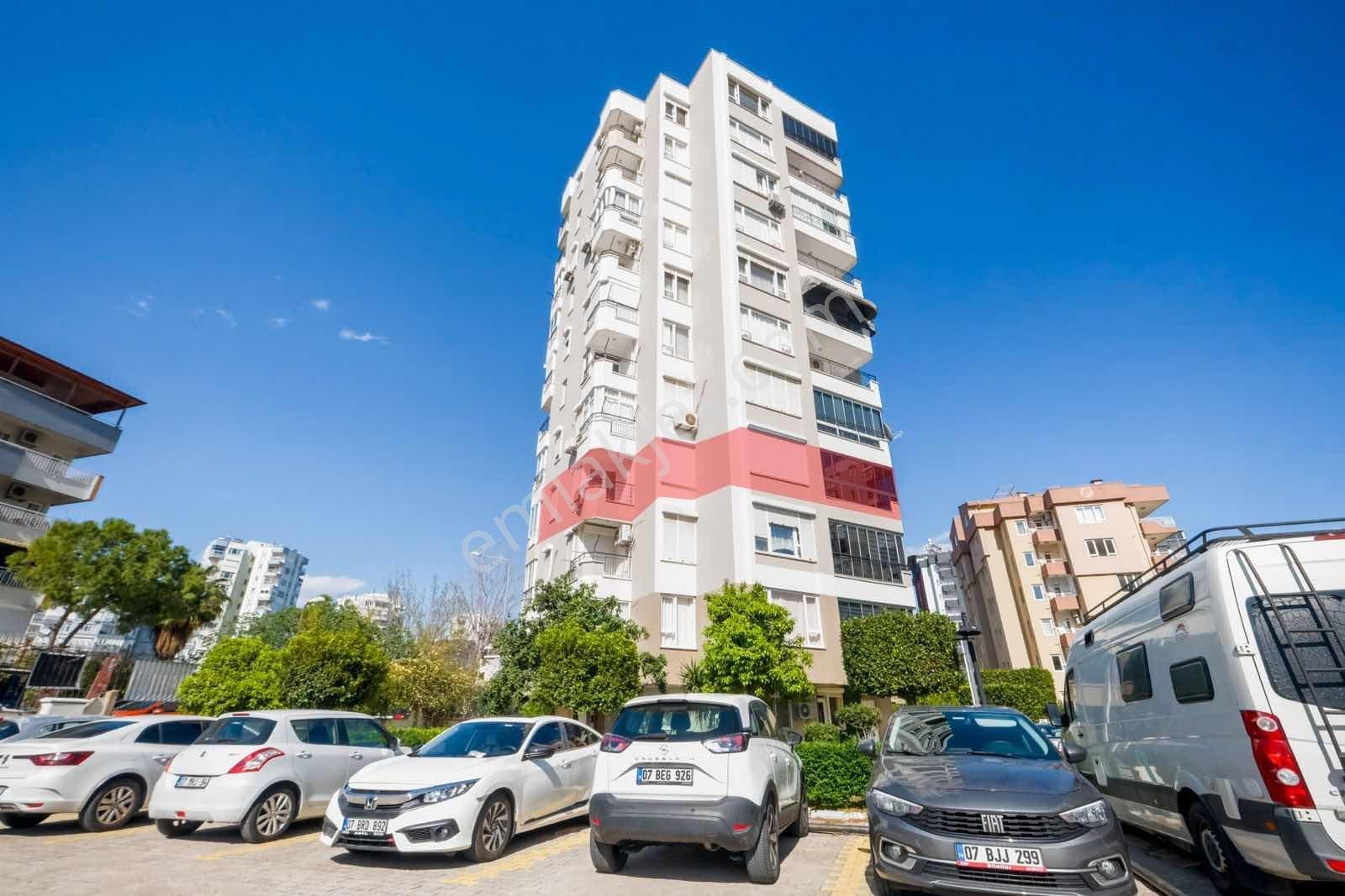 Şirinyalı'da Arakat Full Mimari Yapımı Satılık 3+1 Daire - Görsel 3
