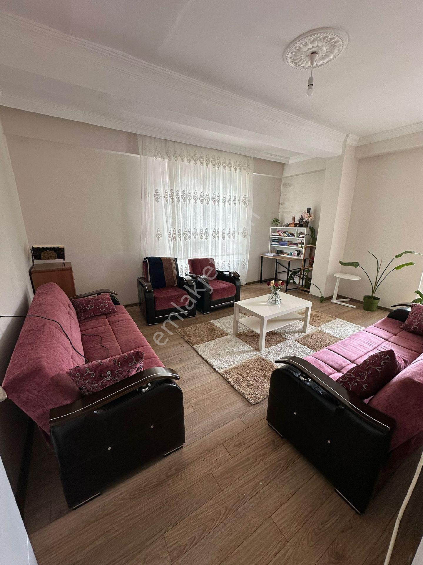 Sedat Sağır Ortaokulunun Yanında 2+1 Kiralık - Görsel 12