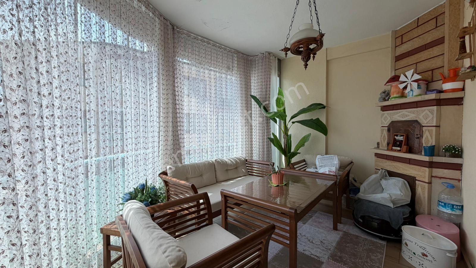 Tekirdağ Hürriyet Mah Site İçerisinde 155m² Satılık 4+1 Daire - Görsel 3