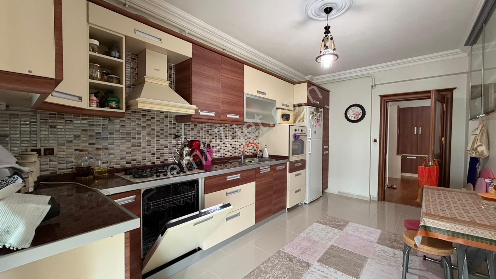 Tekirdağ Hürriyet Mah Site İçerisinde 155m² Satılık 4+1 Daire - Görsel 14