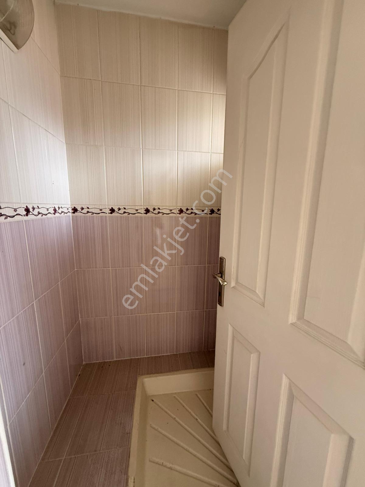 Manisa Alaşehir Alper Gayrimenkulden Beş Eylül Mah. 235 M2 Ebeveyn Banyolu 4+1 Daire - Görsel 23