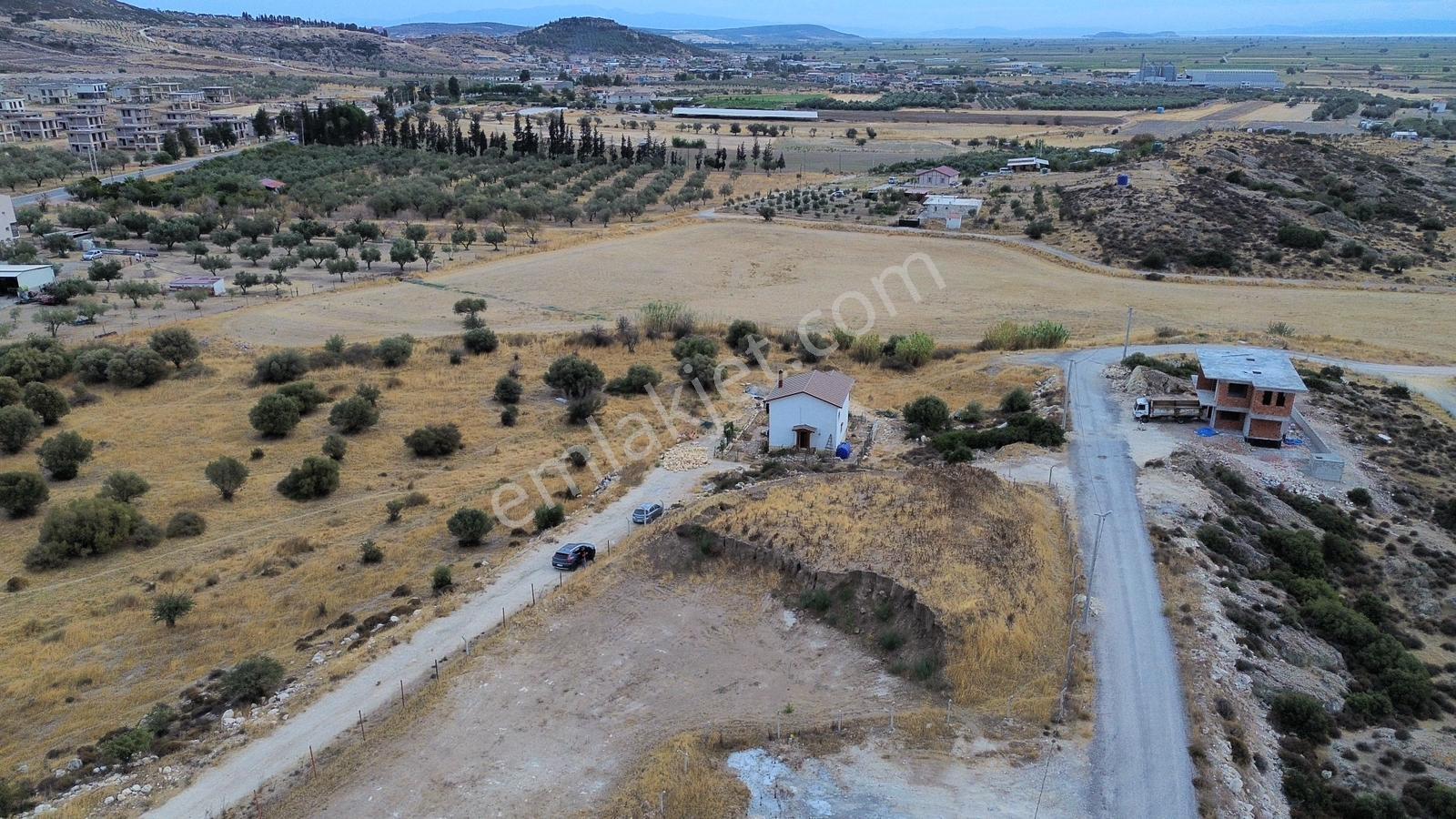 Foça Gerenköy'de Satılık Villa Arsası - Görsel 35