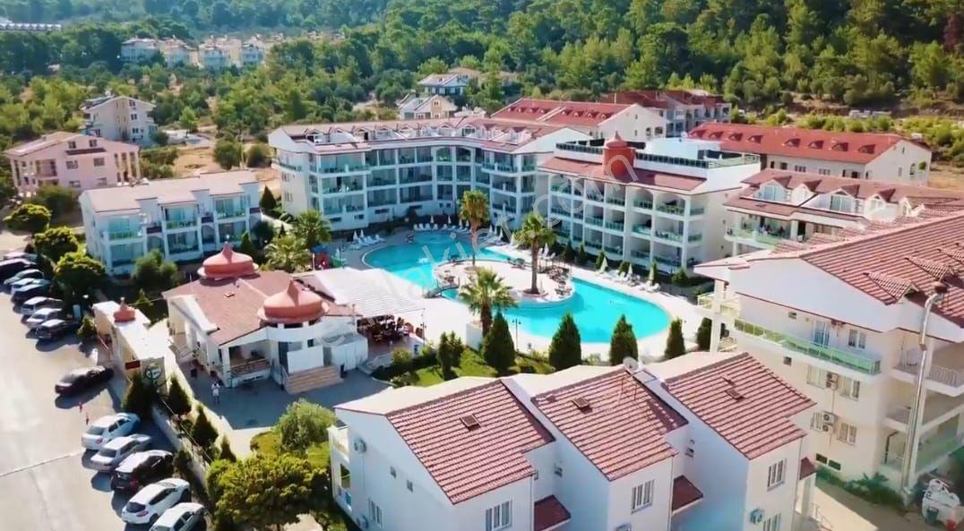 Rw Akar'dan Akbük Palace Residance De 2/12 Eylül Kullanımlı