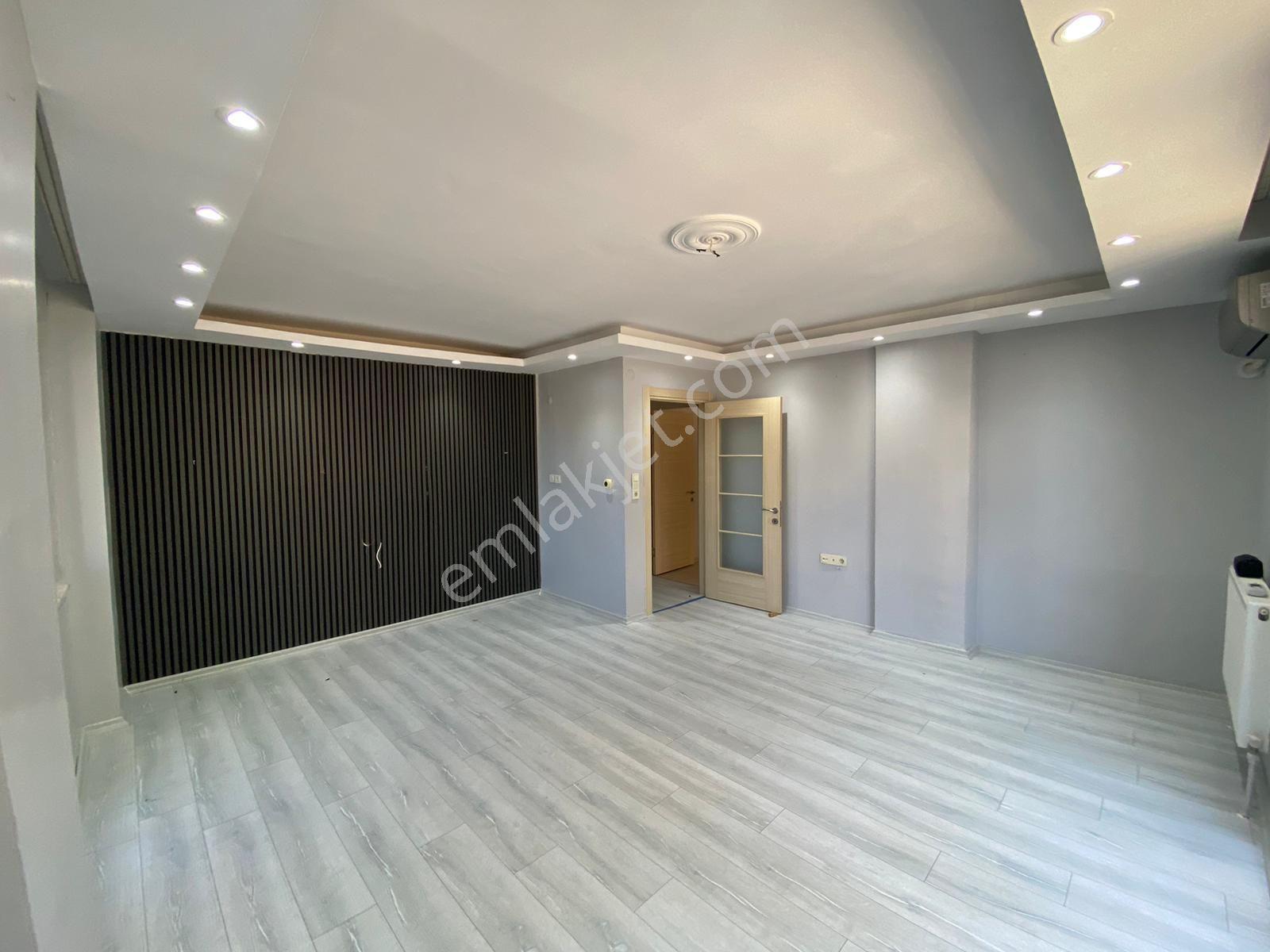 Re/max İnci'den Çakmak Caddesi Üzeri Satılık Geniş Ve Aydınlık 2+1 Daire - Görsel 8