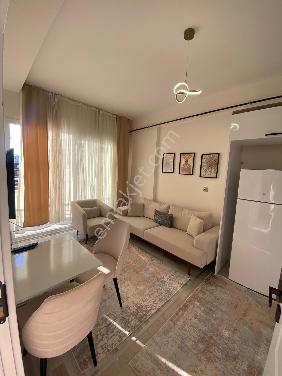 Erdemli Akdeniz Mahallesi'nde Kiralık Eşyalı 1+1 Daire - Görsel 8