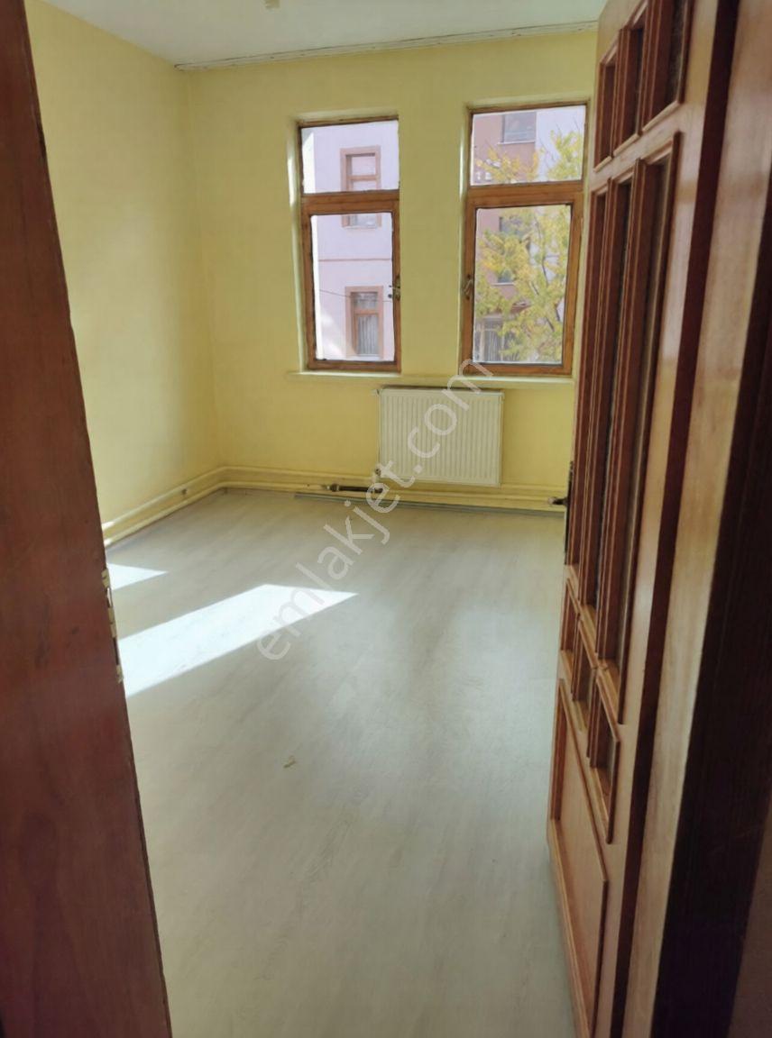 Bosna Hersek Mahallesi 3+1 Doğalgazlı Kiralık Daire - Görsel 16