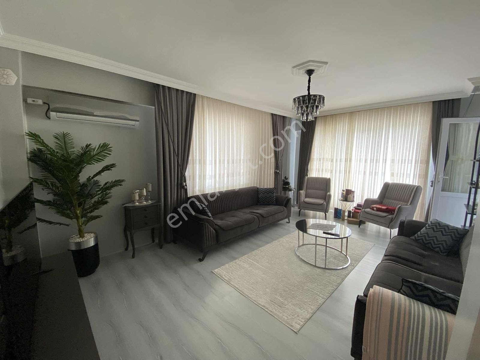 Türkan Emlaktan Sahilde 2+1 100 M² Satılık Daire - Görsel 10