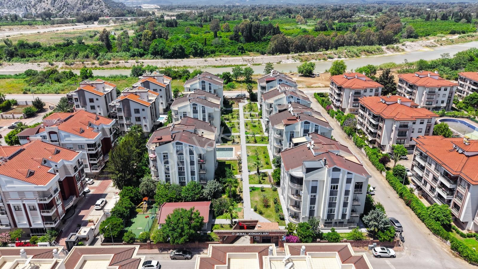 Konyaaltının Gözde Semtinde İkbal Konaklarında 5+1 Dubleks Daire - Görsel 32