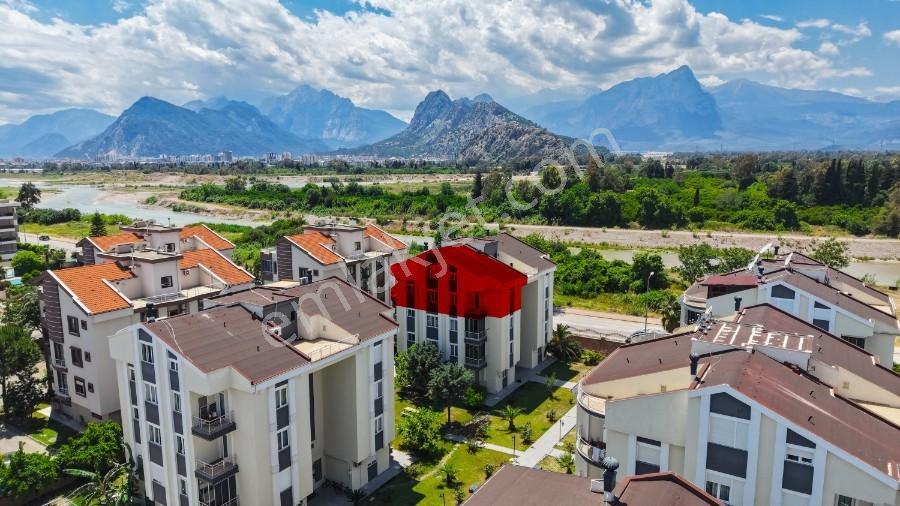 Konyaaltının Gözde Semtinde İkbal Konaklarında 5+1 Dubleks Daire - Görsel 12