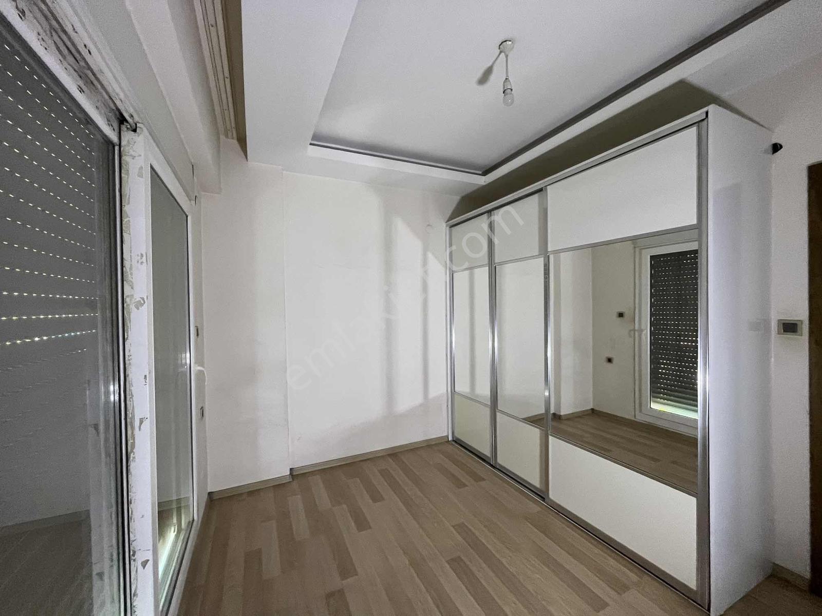Torbalı Mah Havuzlu Site İçerisinde 2+1 Geniş 130m2 Daire - Görsel 36
