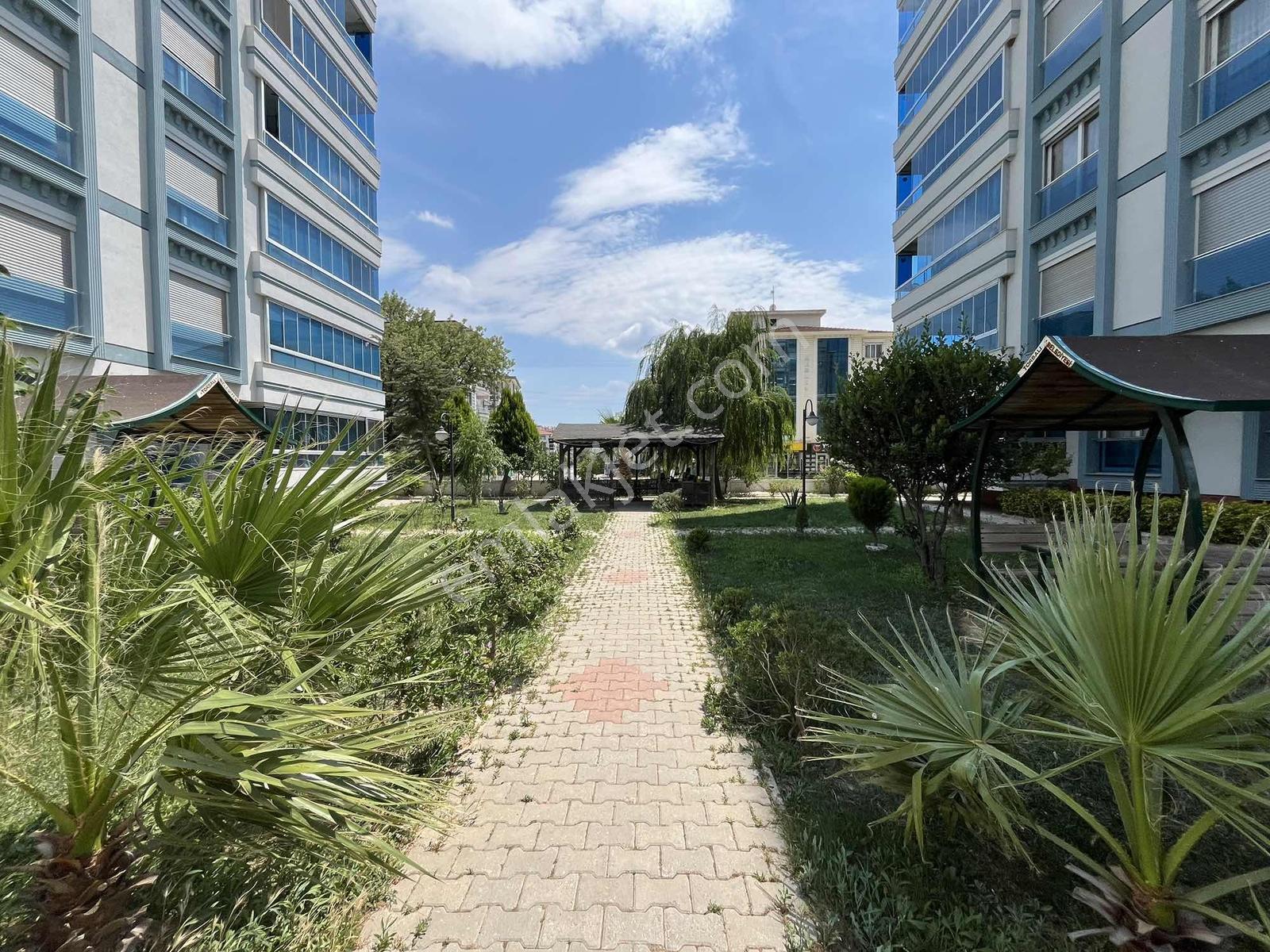 Torbalı Mah Havuzlu Site İçerisinde 2+1 Geniş 130m2 Daire - Görsel 30