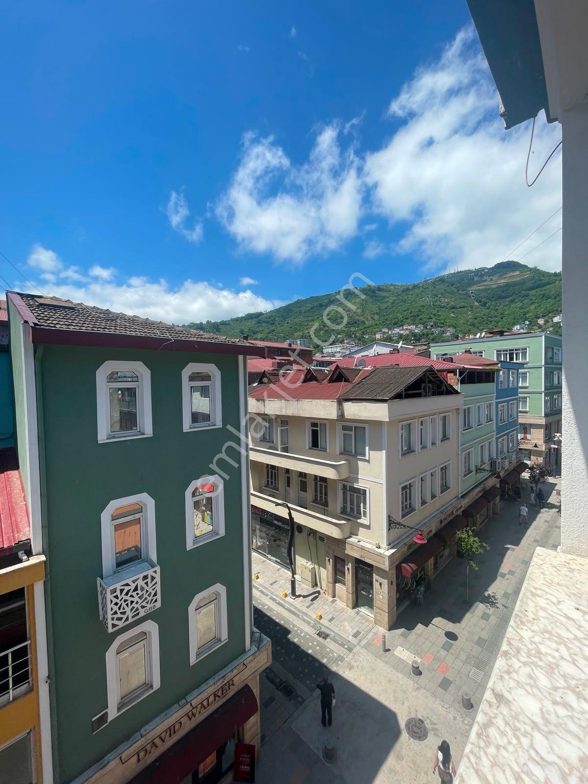 Century21'den Düz Mahalle Yıldız Sokakta Satılık İş Yeri