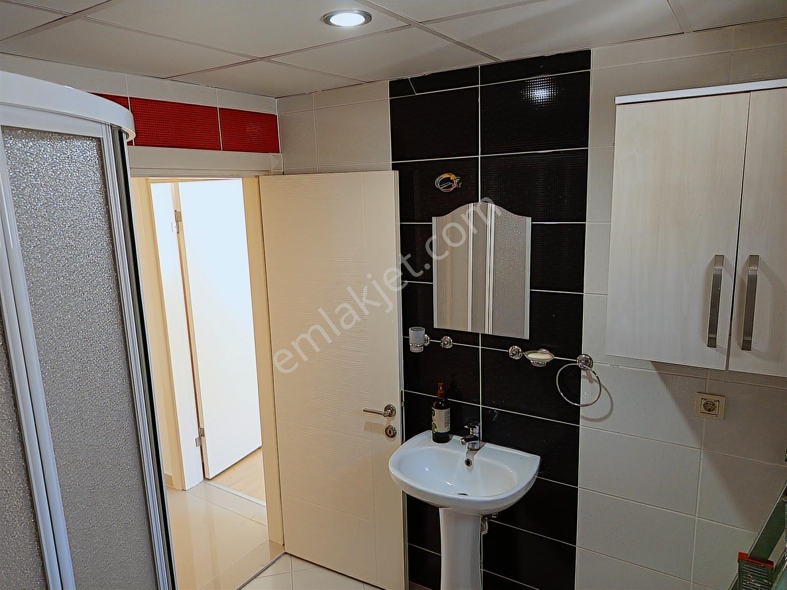 Lüleburgaz İstiklal Mahlallesinde Lüx 3+1 Satılık 135 M2 Daire - Görsel 29