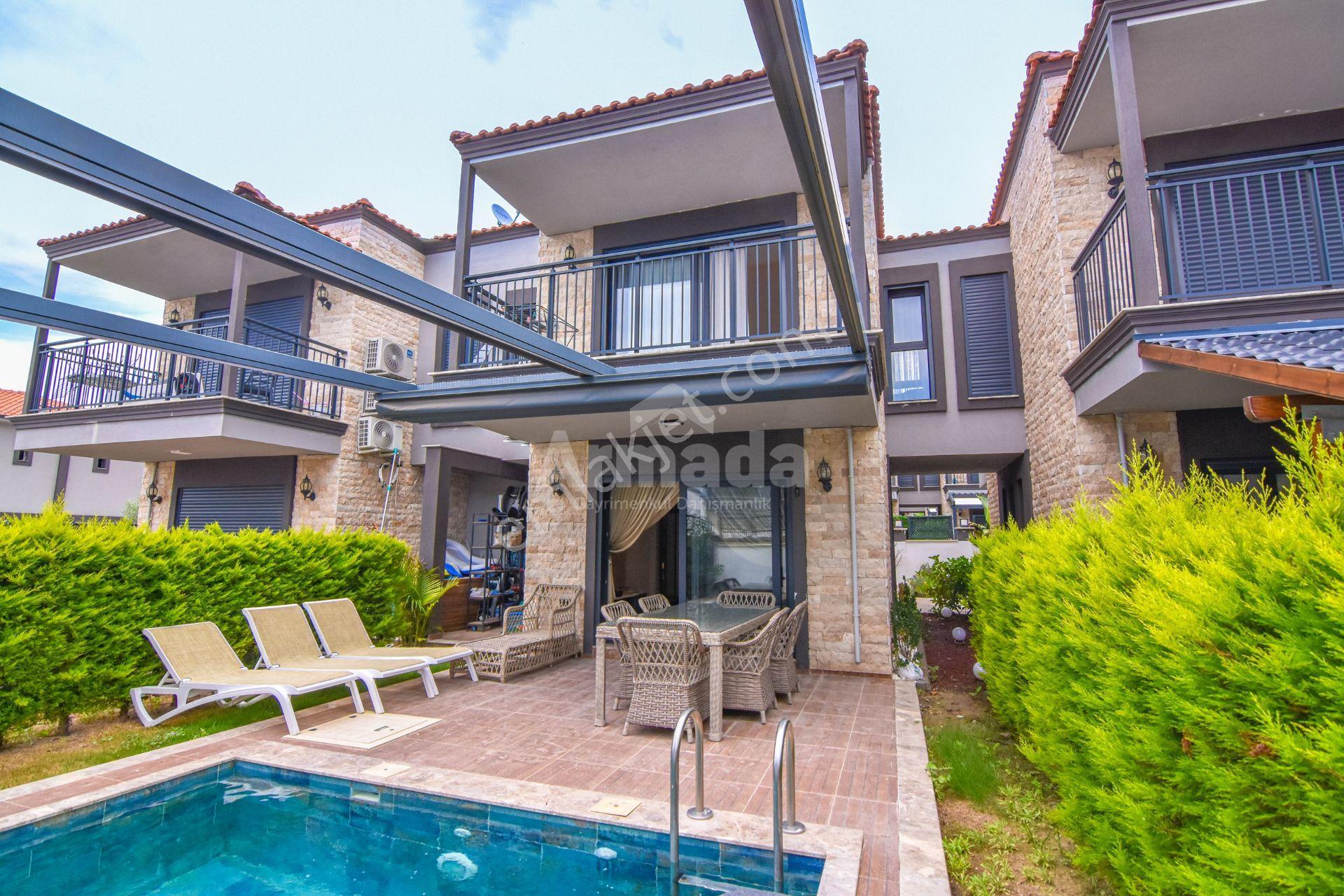 Kuşadası Güzelçamlıda Özel Havuzlu Akıllı Ev Sistemli Lüks Villa - Görsel 2
