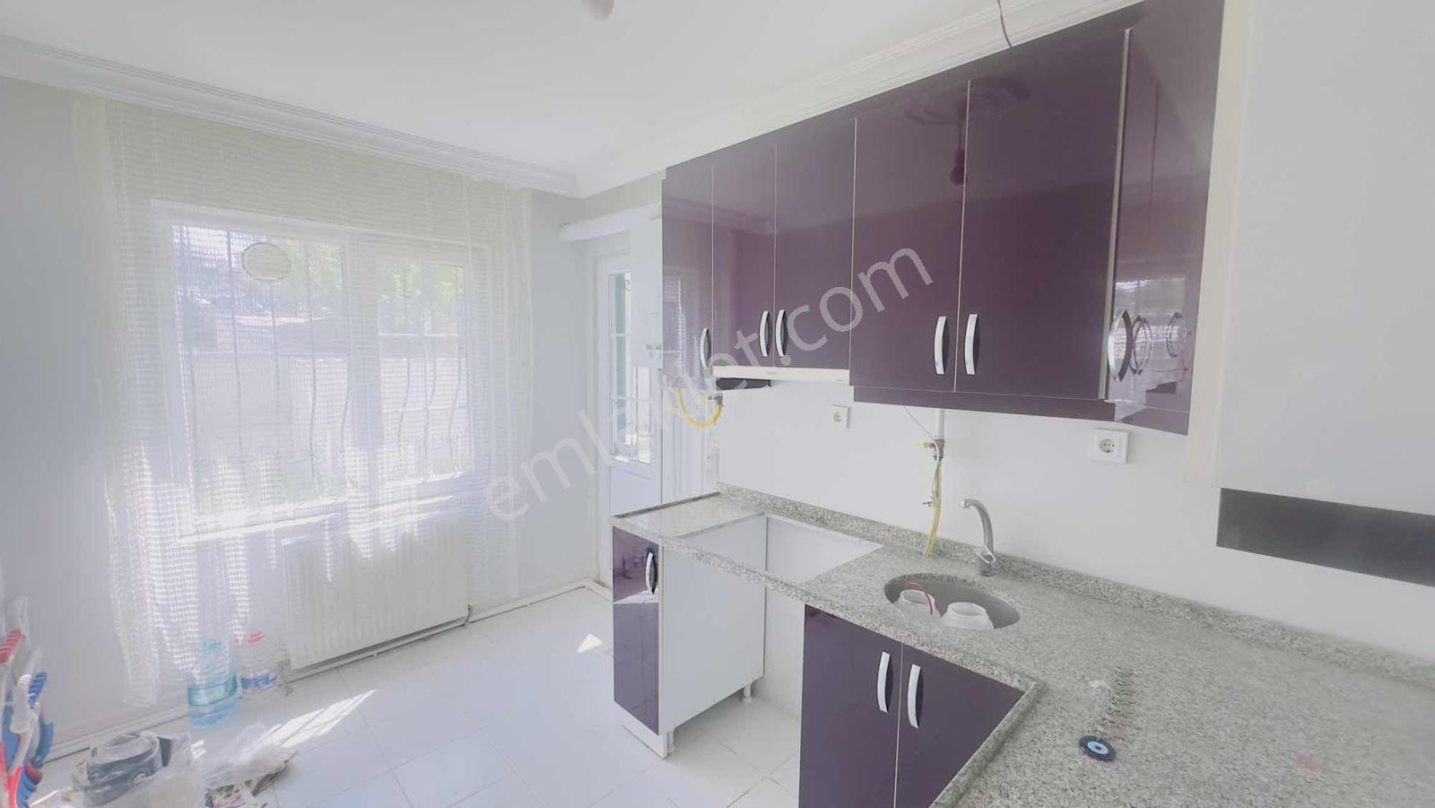 Güneş Mahallesi Satılık 1+1 Ayrı Mutfaklı,balkonlu Geniş Daire - Görsel 24