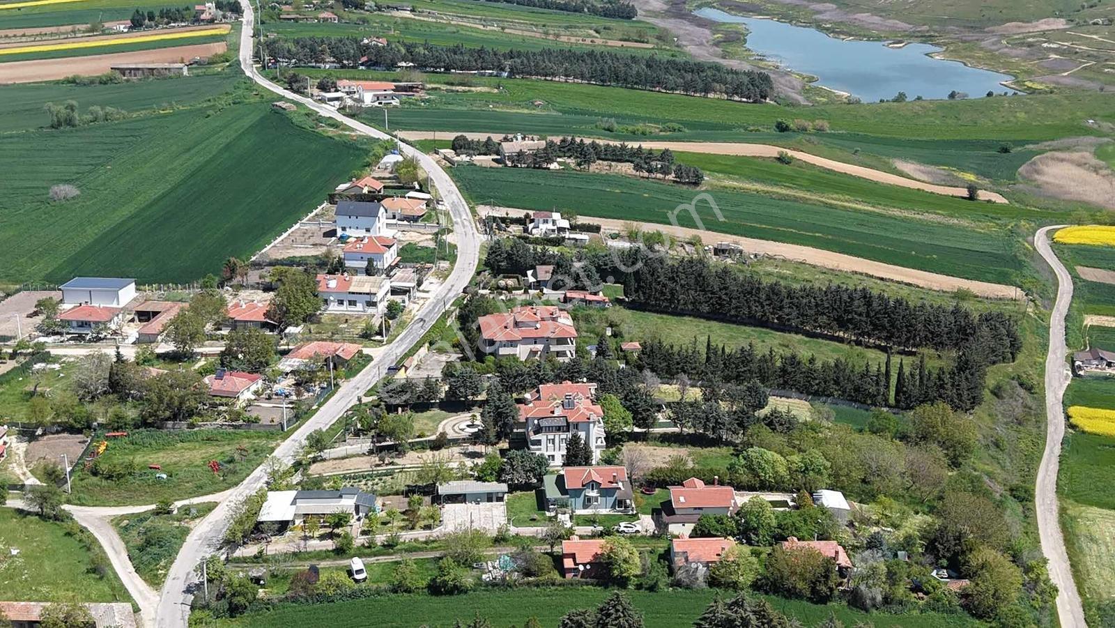 L.burgaz Ayvalıda Satılık 5300 M2 2 Arsa Ve 1000 M2 Çiftlik Evi - Görsel 15