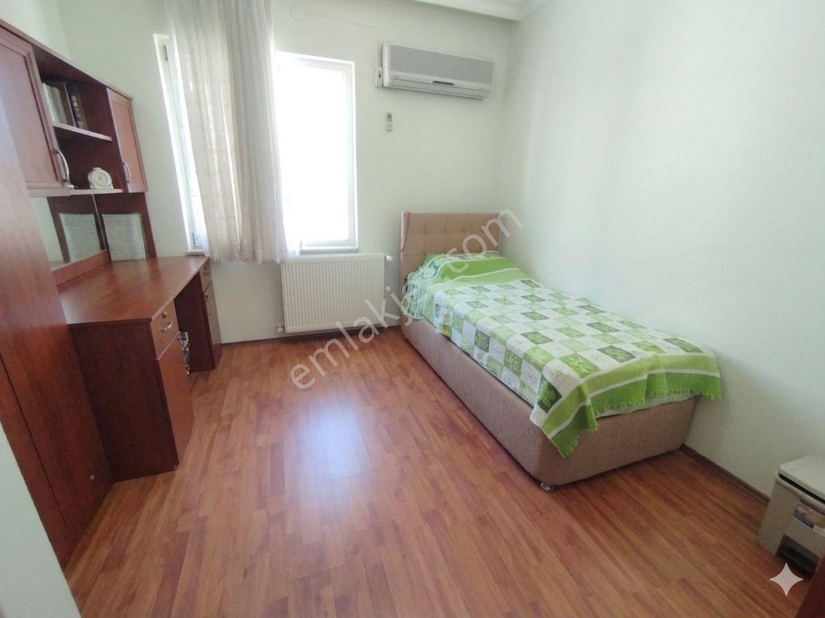Larada Geniş Kullanışlı Bakımlı Asansölü 2+1 Dubleks Geniş Teras - Görsel 21