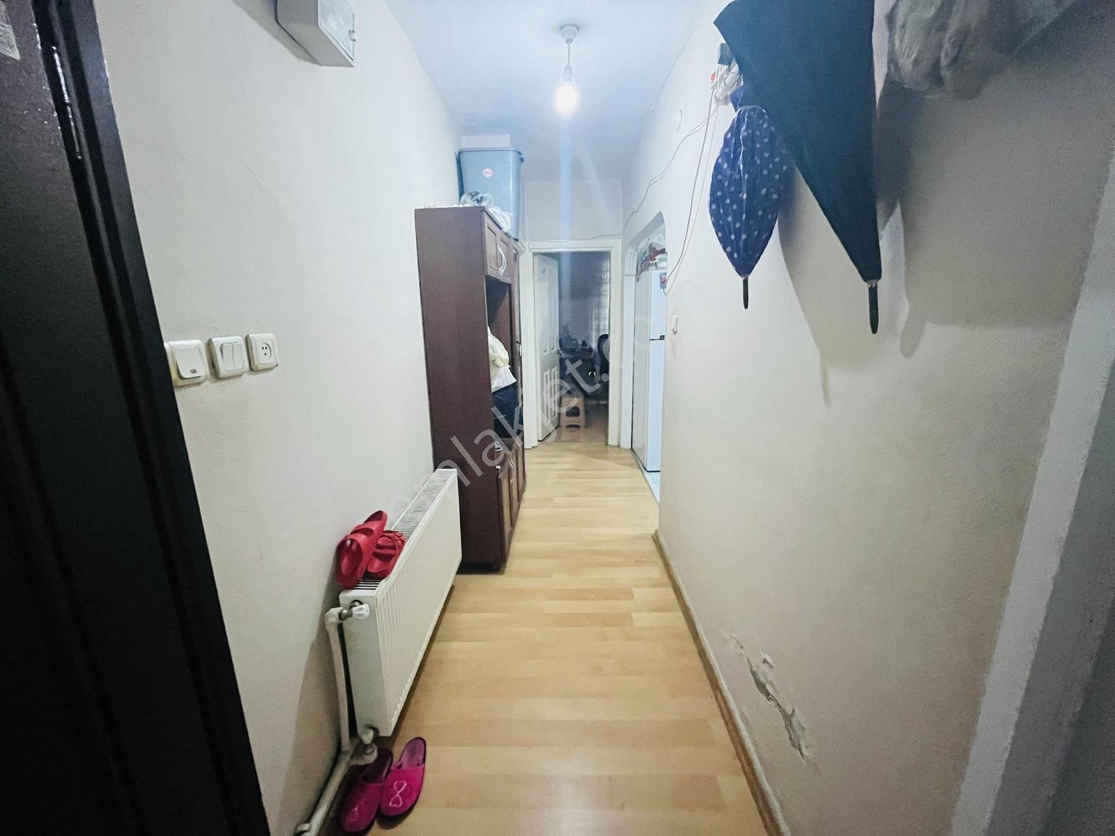 Mehmet Akifte Satılık 2+1 Metro Yanı 80m2 Daire - Görsel 19