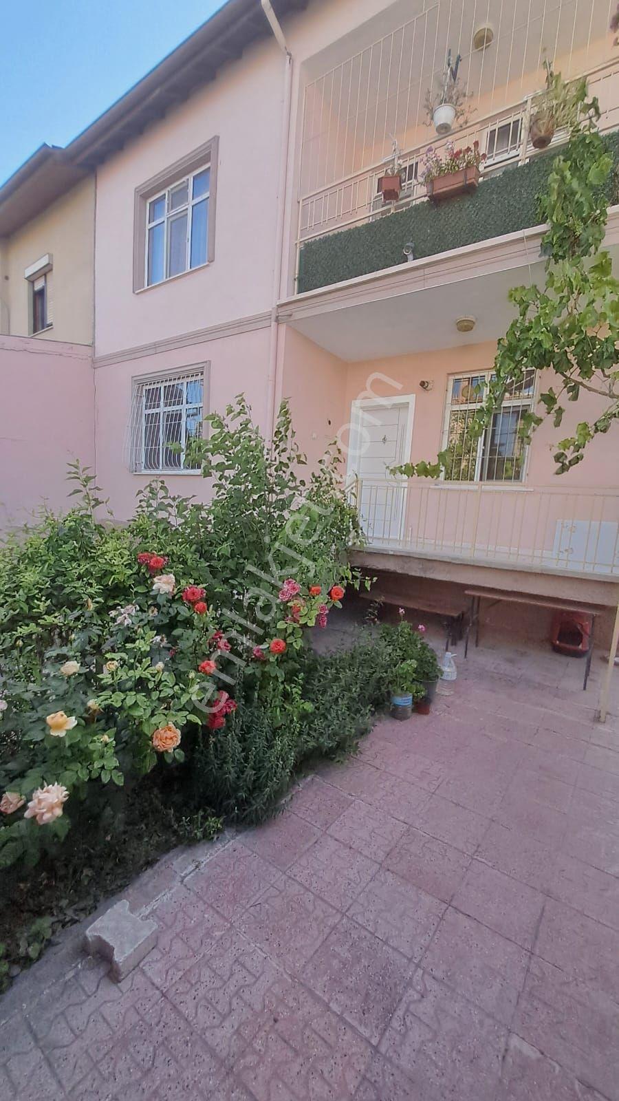 Meram Melikşah Mahallesi 3+1 Doğalgazlı Kiralık Daire