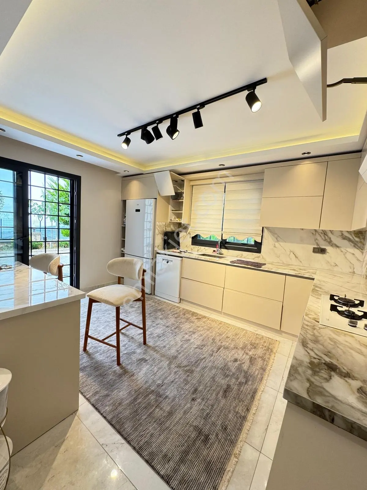 Acar Group'tan Kocahamzalı'da 500m2 Arsa İçinde Satılık Villa - Görsel 2