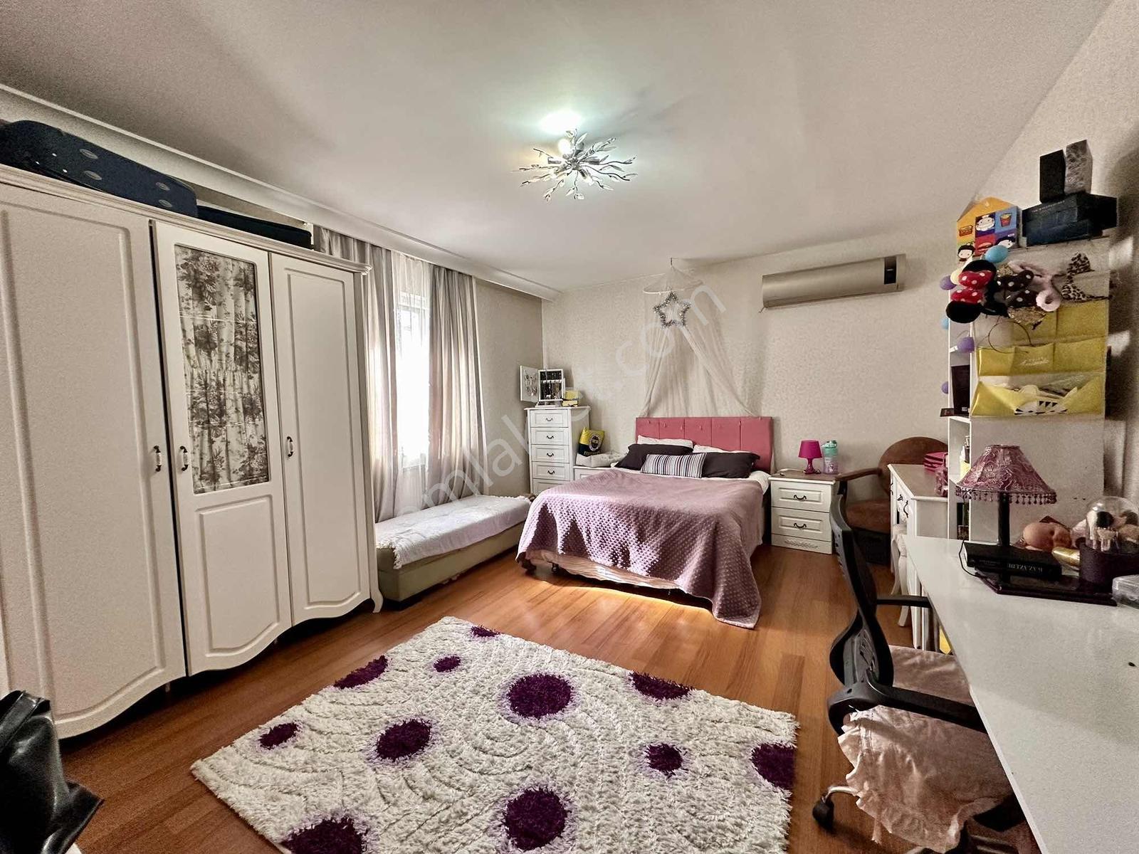 Parlamenterler Sitesi Kısa Katlı Blok Havuz Cepheli Masrafsız - Görsel 20