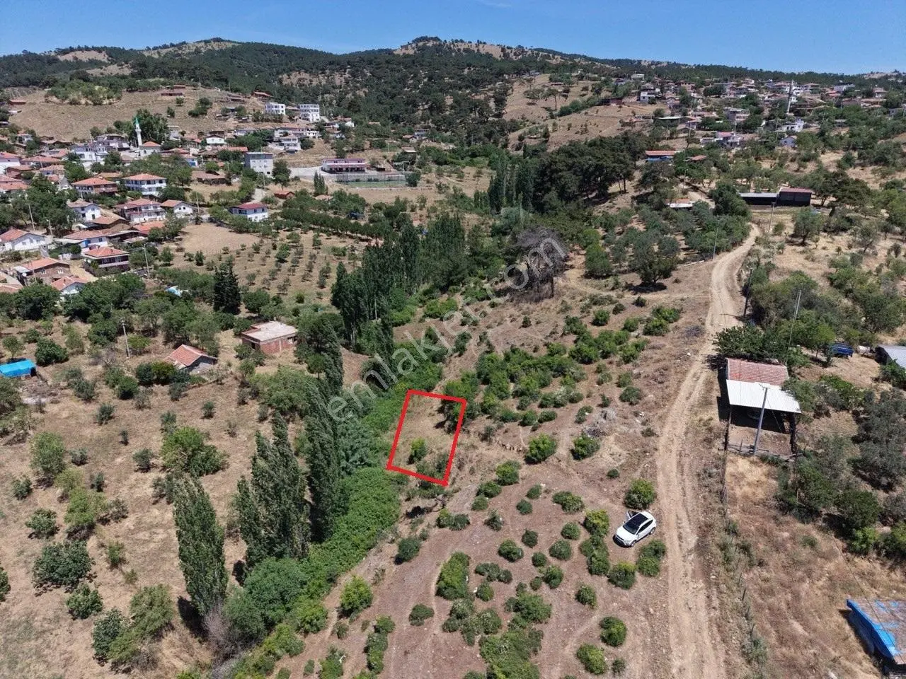 Havran Fazlıca Köyü'nde Hobi Bahçesine Uygun Satılık Bahçe