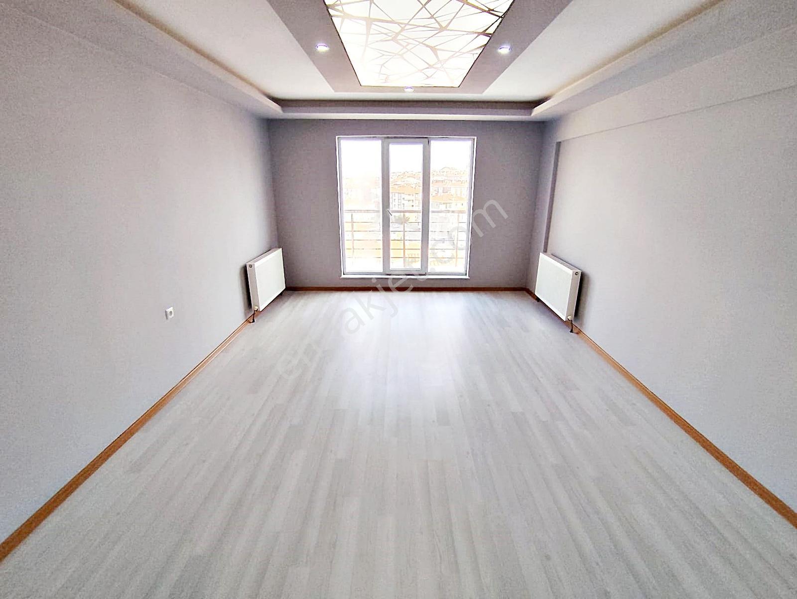 Han Gayrimenkulden Karakaya Yeni Binada 3+1 Kiralık Daire - Görsel 31