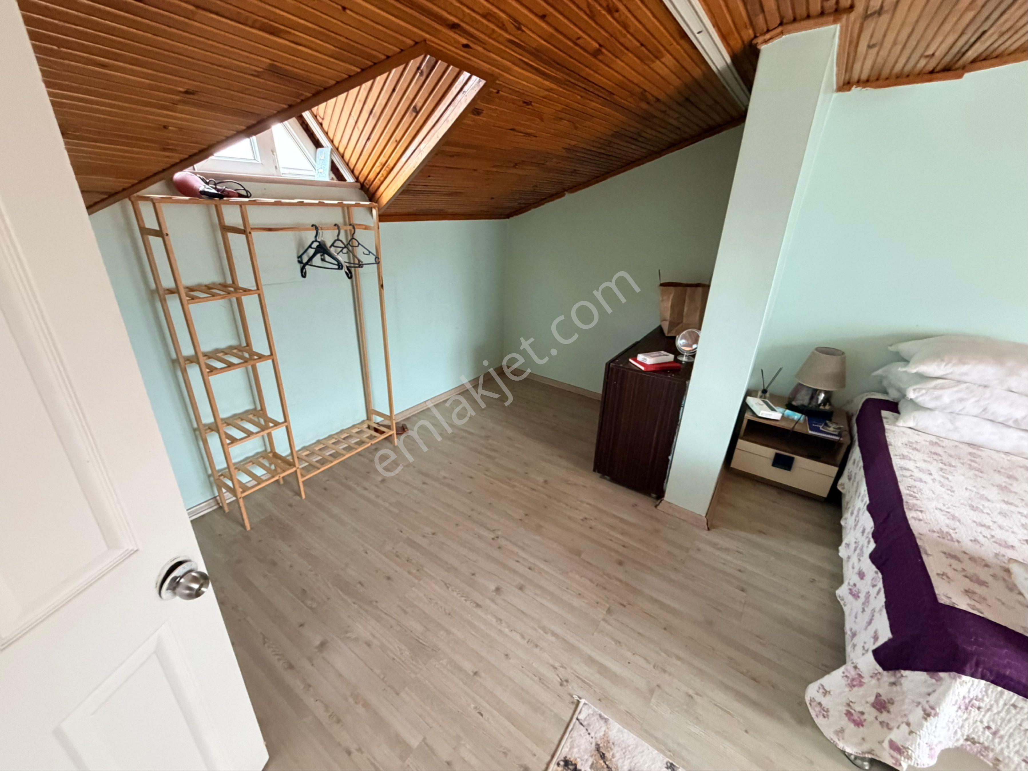 Bağcılar Barbaros Mahallesi Kiralık Eşyalı 1+1 Teras Katı 25.000₺ - Görsel 4