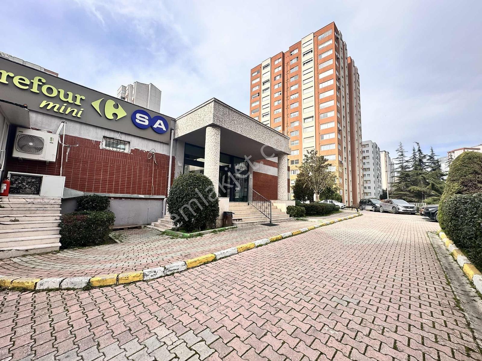 Beylikdüzü Parlamenterler Sitesi Peyzaj Cephe Giriş Fiyatı Düştü - Görsel 17