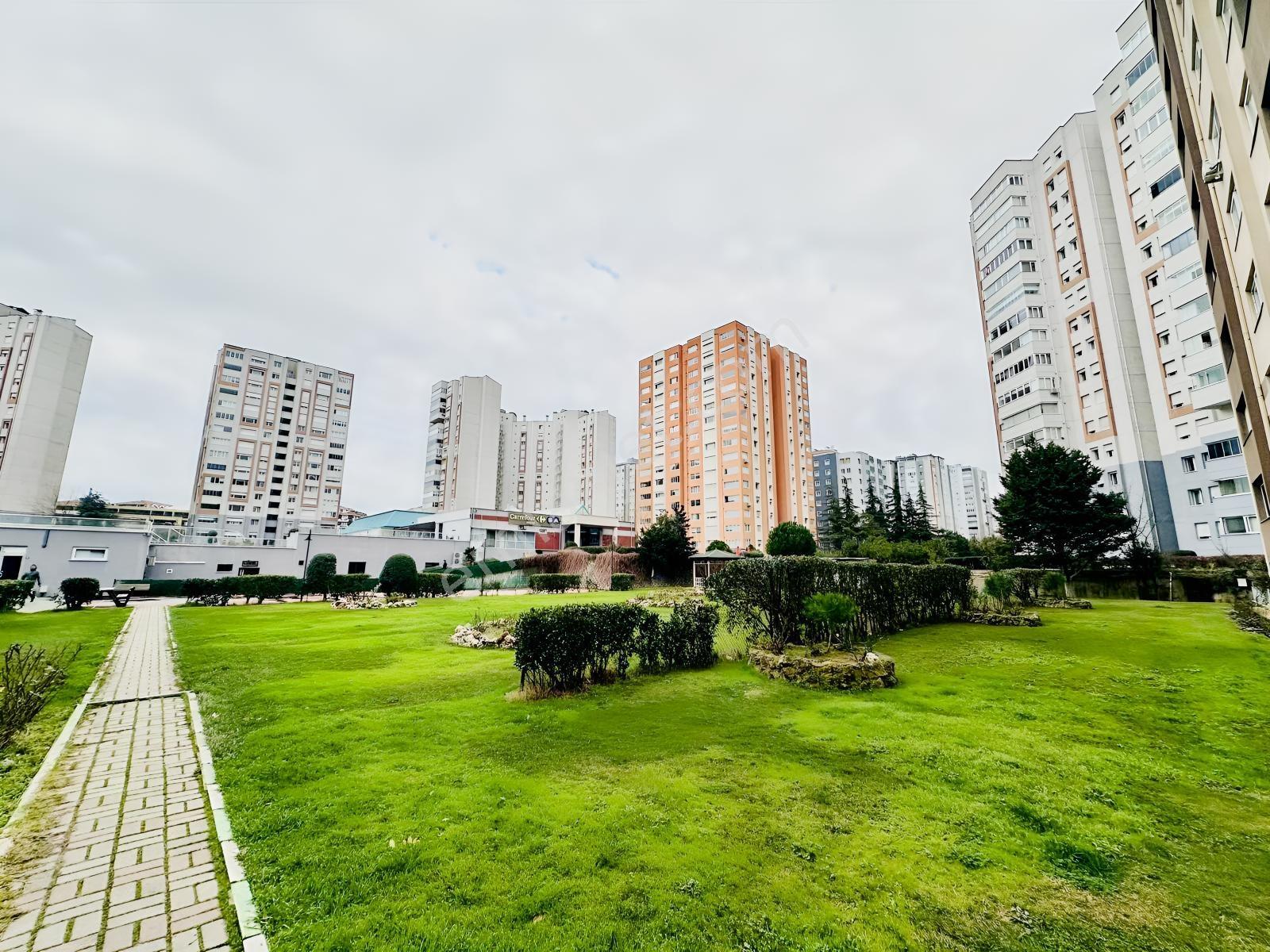 Beylikdüzü Parlamenterler Sitesi Peyzaj Cephe Giriş Fiyatı Düştü - Görsel 13