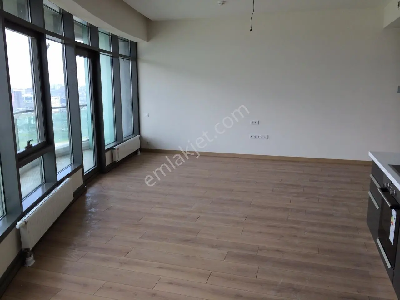 Mall Of İstanbul Büyük, Balkonlu Ve Yeni Boyalı 1+1 90 M2 Daire - Görsel 7